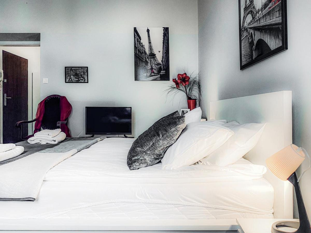 Apartment Next To Wawel Castle, Vistula River & Old Town Cracow Krakow Exterior photo